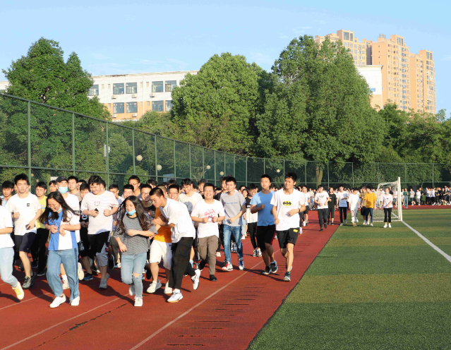 不同特长的孩子都能找到合适自己的方向发挥本身优势 不同特长的孩子都能找到合适自己的方向发挥本身优势